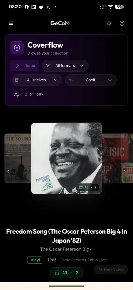 GeCoMusic screenshot: album covers in Coverflow